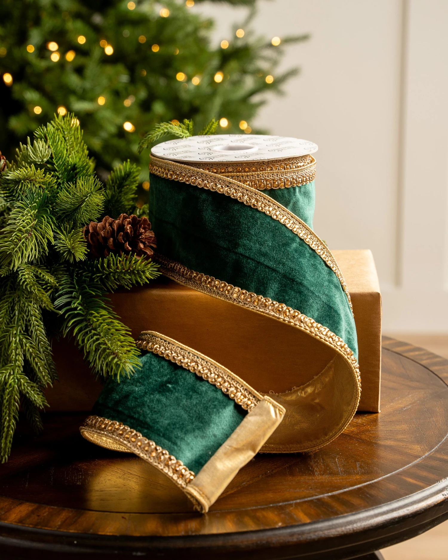 4" X10YD Emerald Velvet Ribbon With Gold Crotchet Trim