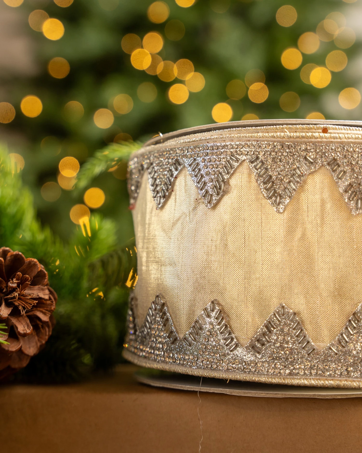 4" X10YD Light Gold With Silver Trim - Image 2